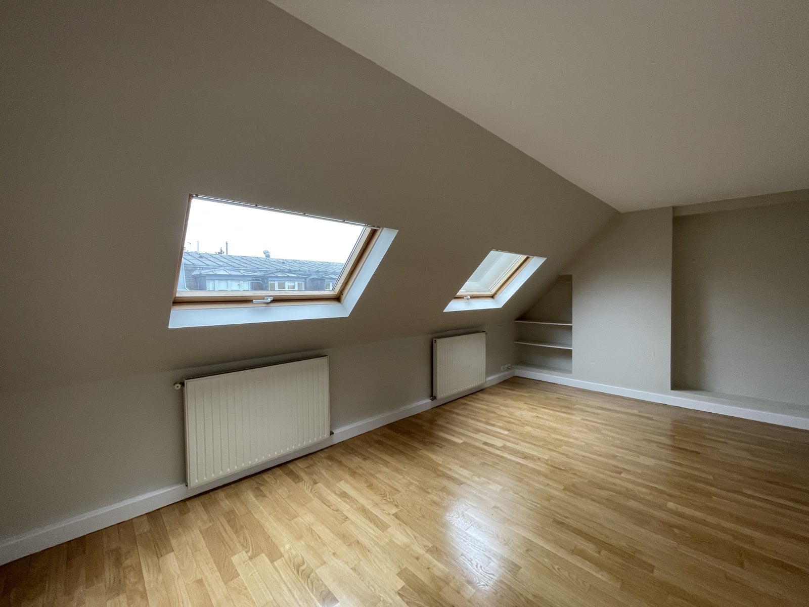 Flat Rue de Chéroy in Paris