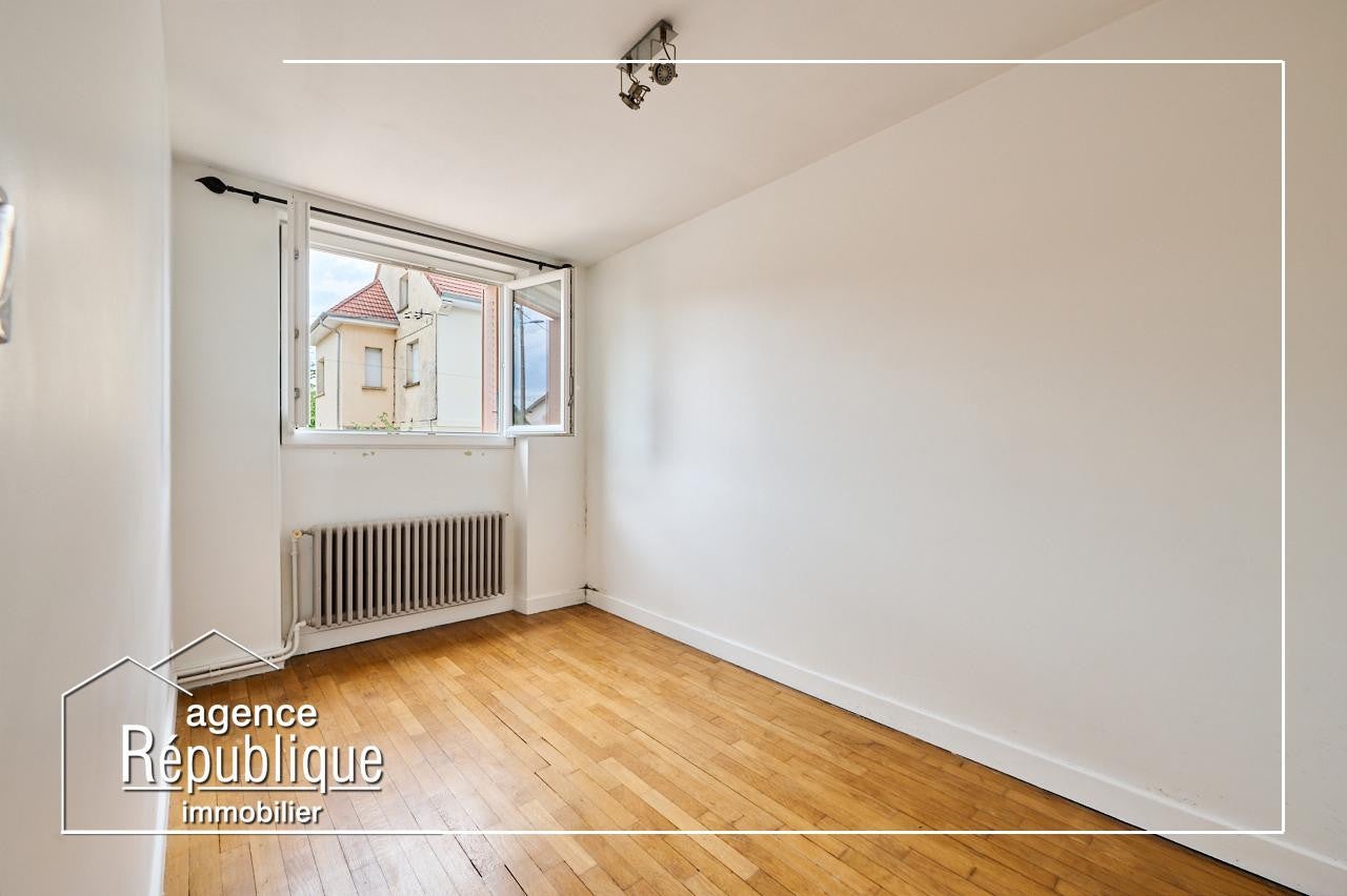 Flat Rue Thurot in Nuits-Saint-Georges