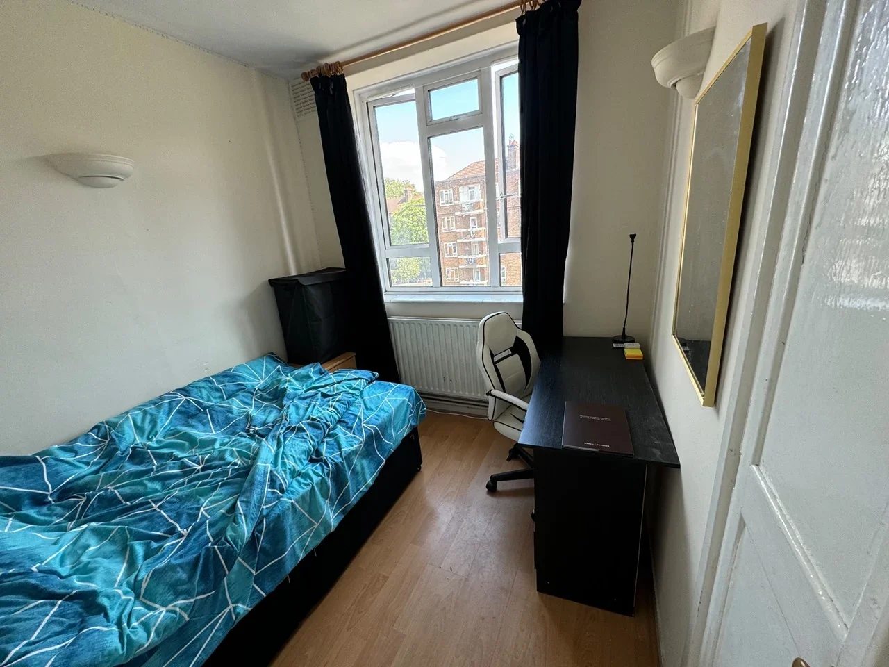 Flat Tyers Terrace in Greater London