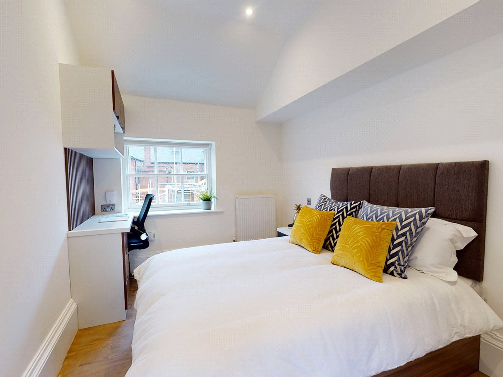 Room Hyde Terrace in Leeds