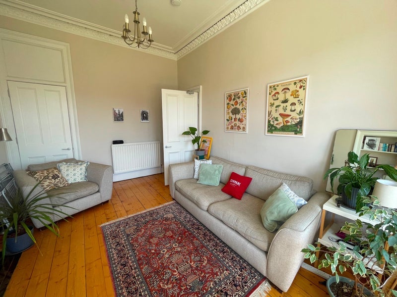 Flat Comely Bank Avenue in City of Edinburgh