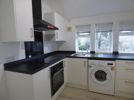 Flat Powell Road in Basildon