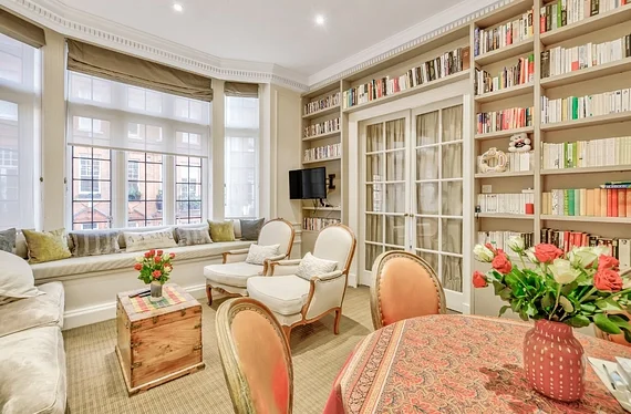 Flat Duke of York Square in Greater London