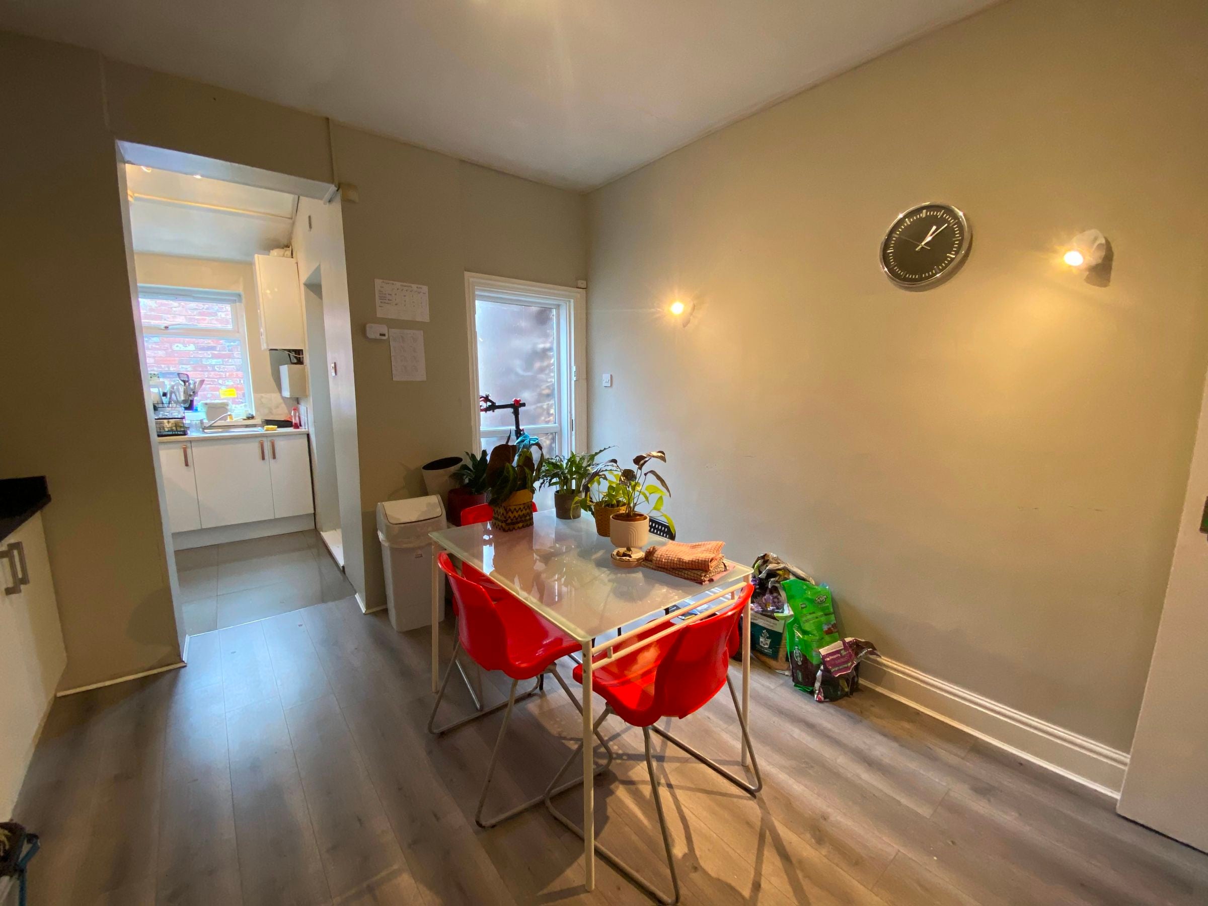 Flat Eastwood Road in Sheffield