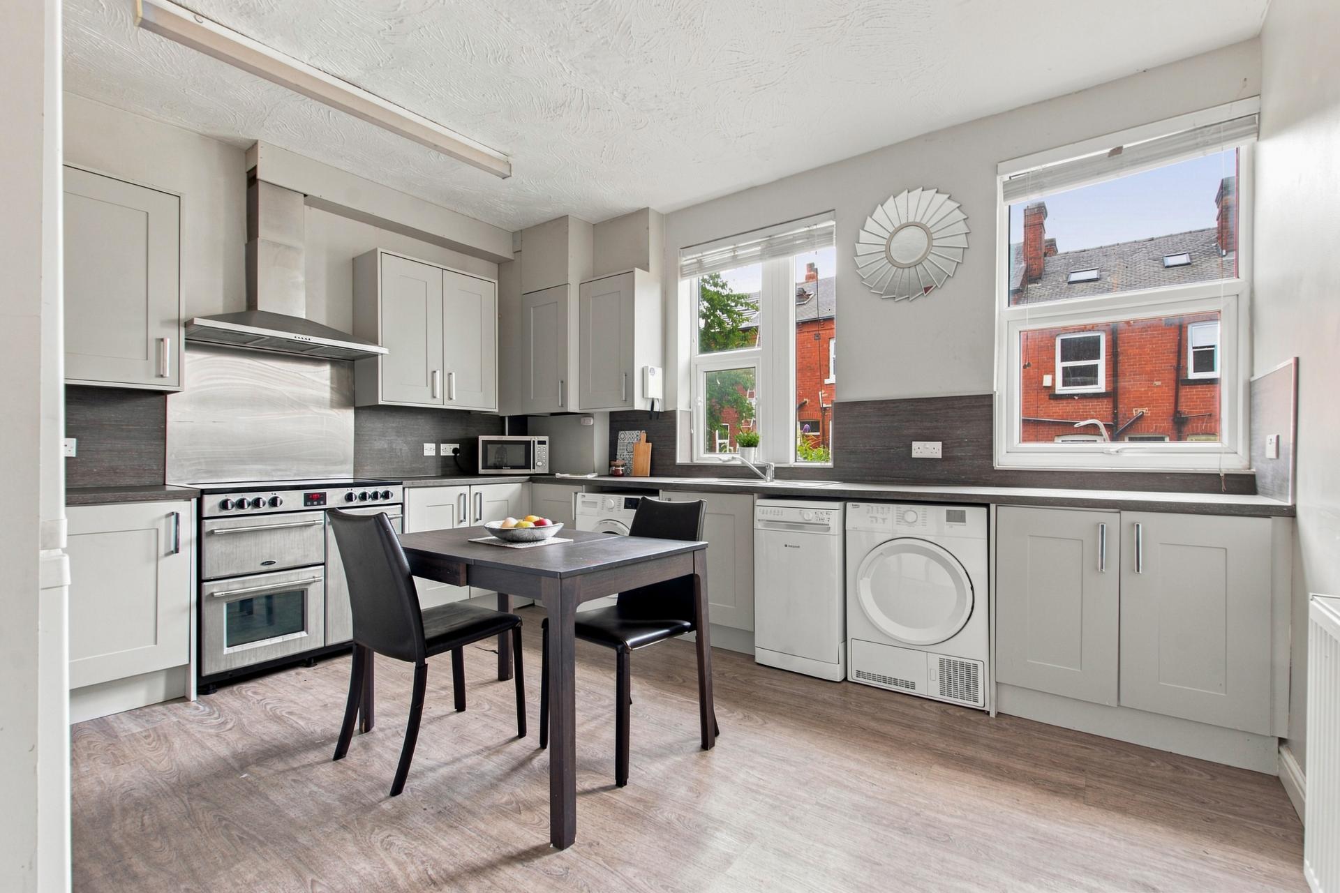 Room Back Stanmore Place in Leeds