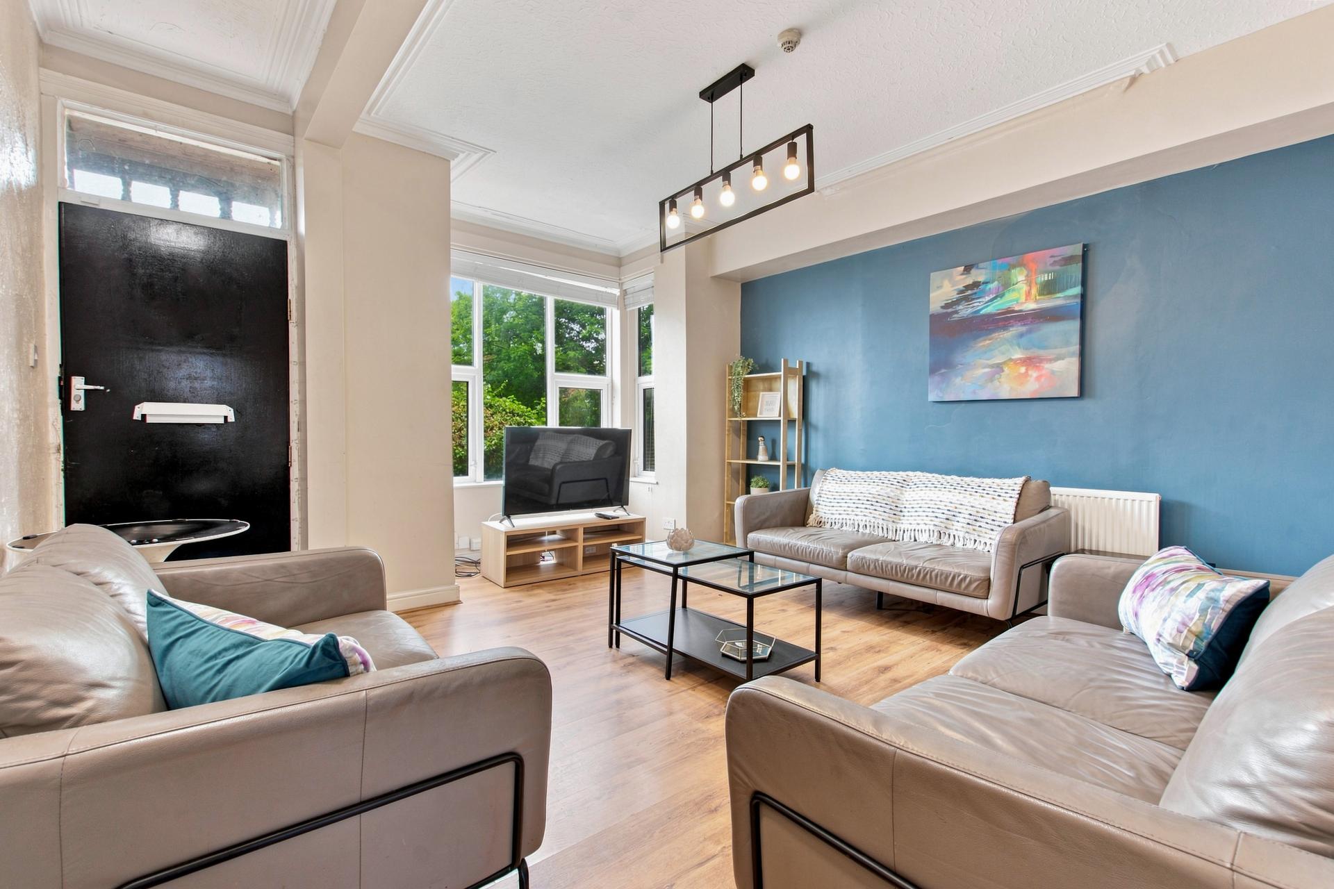 Room Back Stanmore Place in Leeds