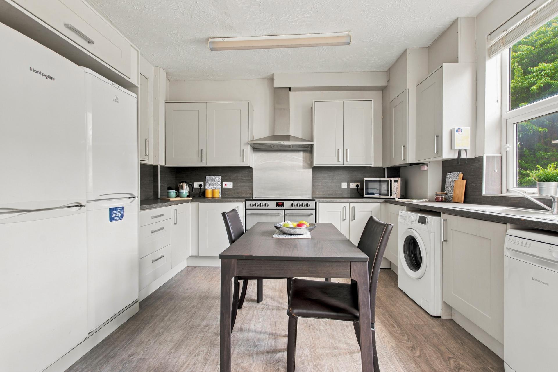 Room Back Stanmore Place in Leeds