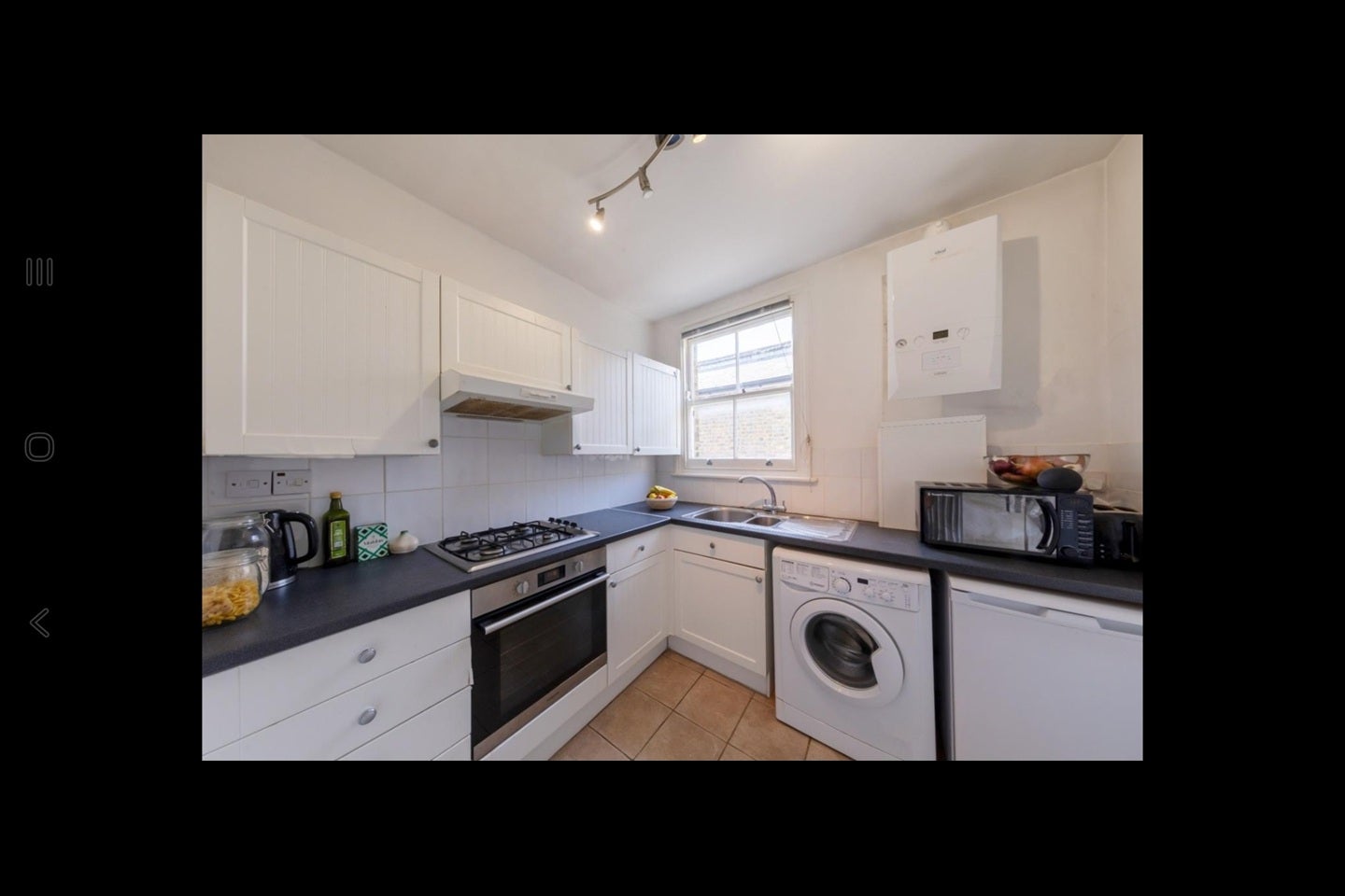 Room Otter Close in Greater London