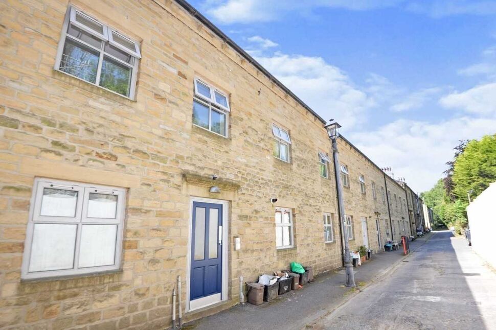Flat Melbourne Street in Calderdale