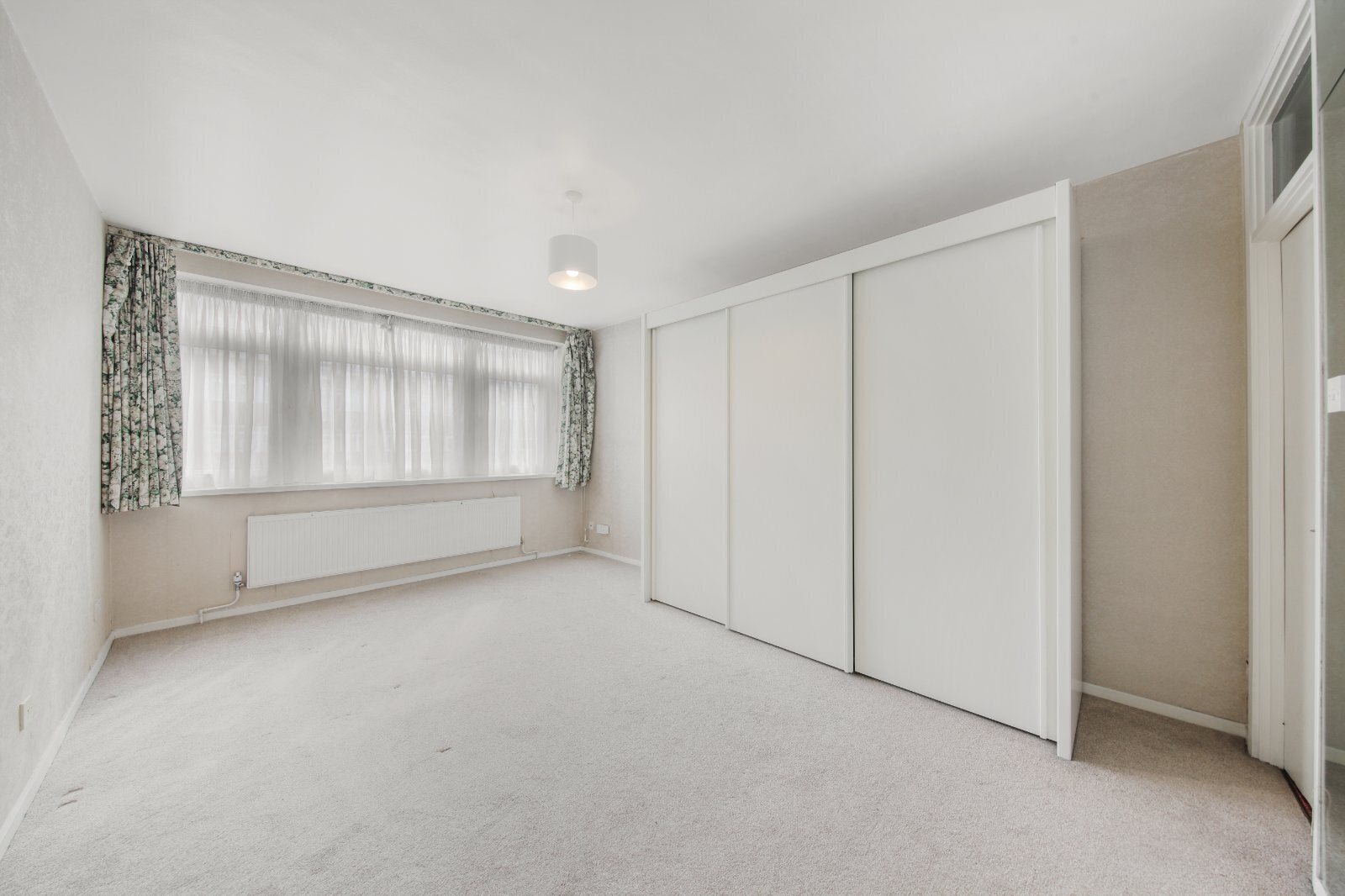 Flat York Terrace West in City of Westminster