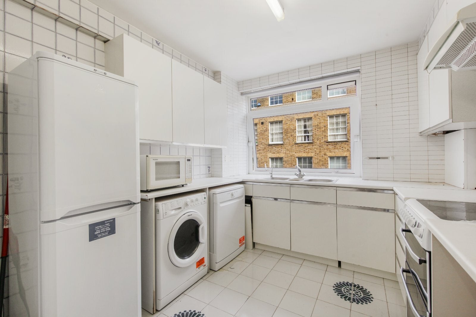 Flat York Terrace West in City of Westminster