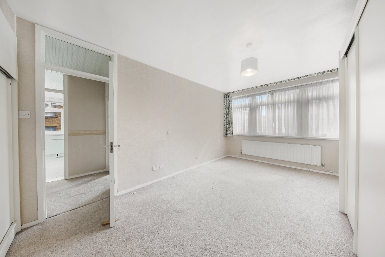 Flat York Terrace West in City of Westminster