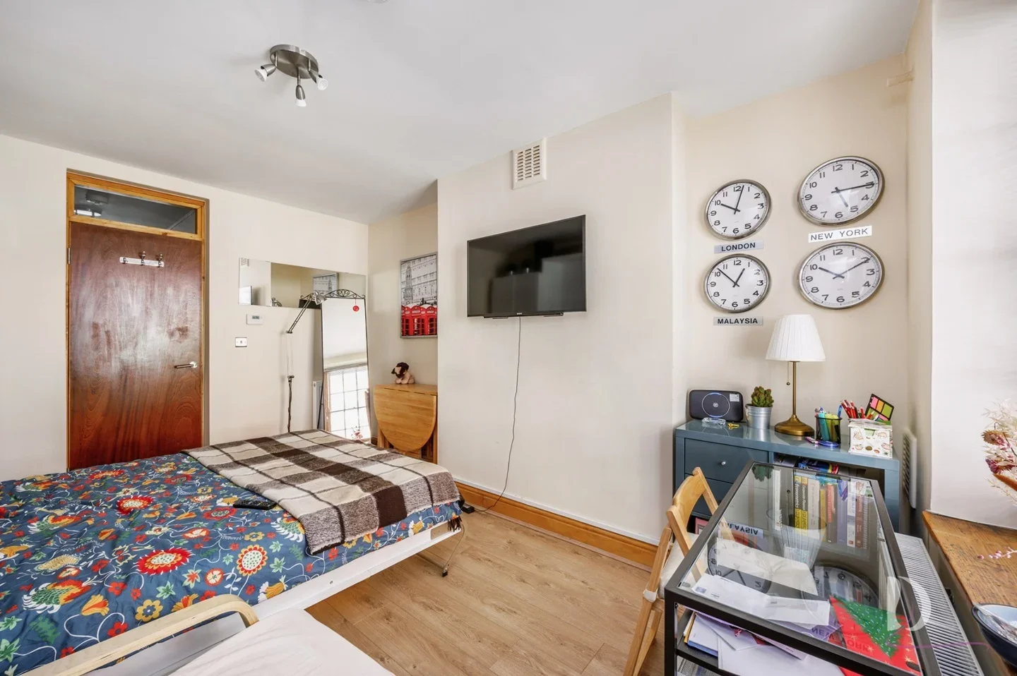 Flat Martlett Court in City of Westminster