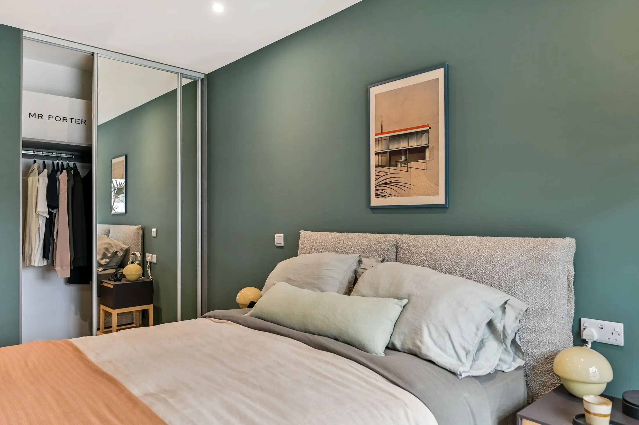 Flat Clayton Road in Greater London