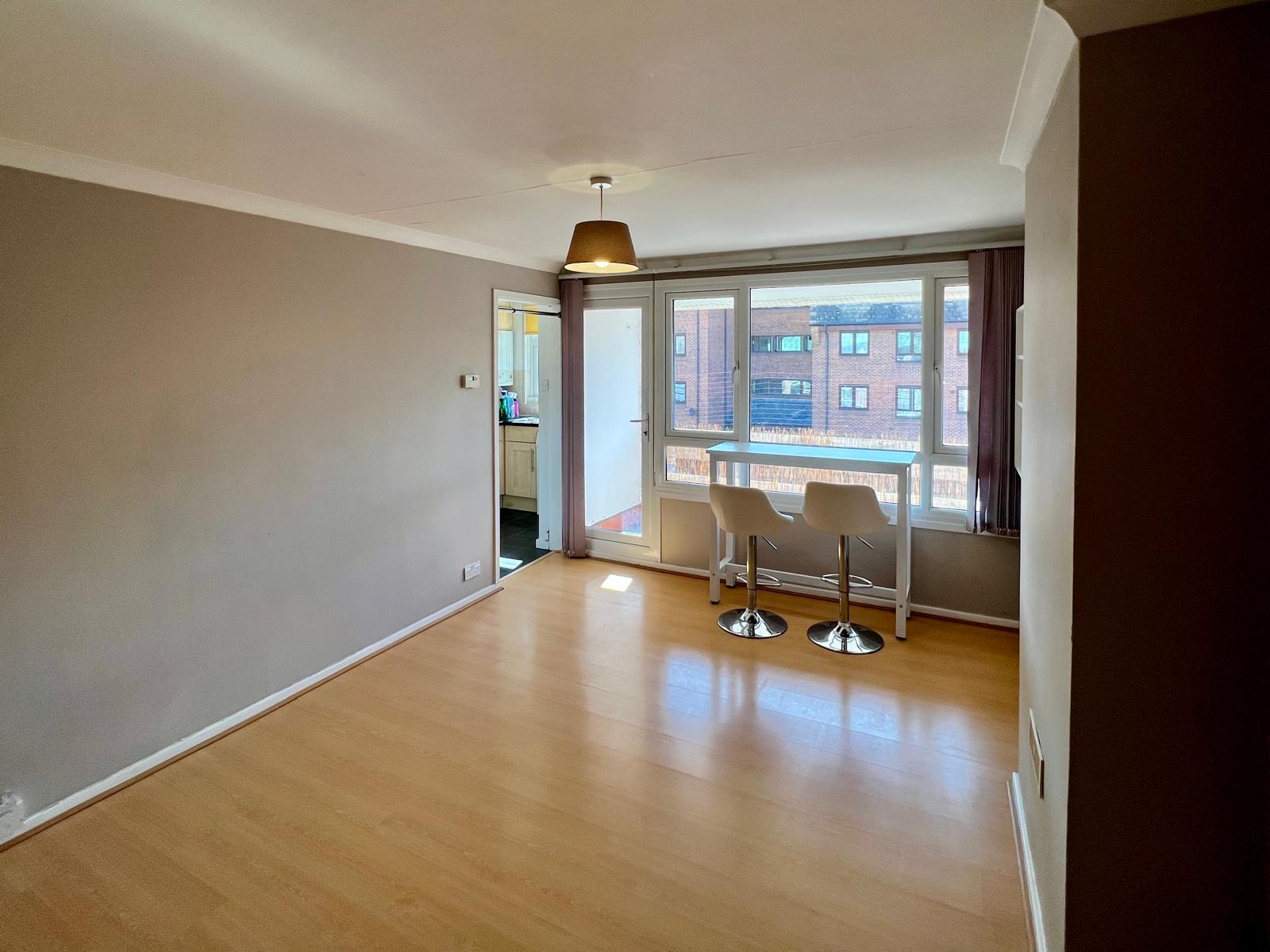 Flat Outram Road in London