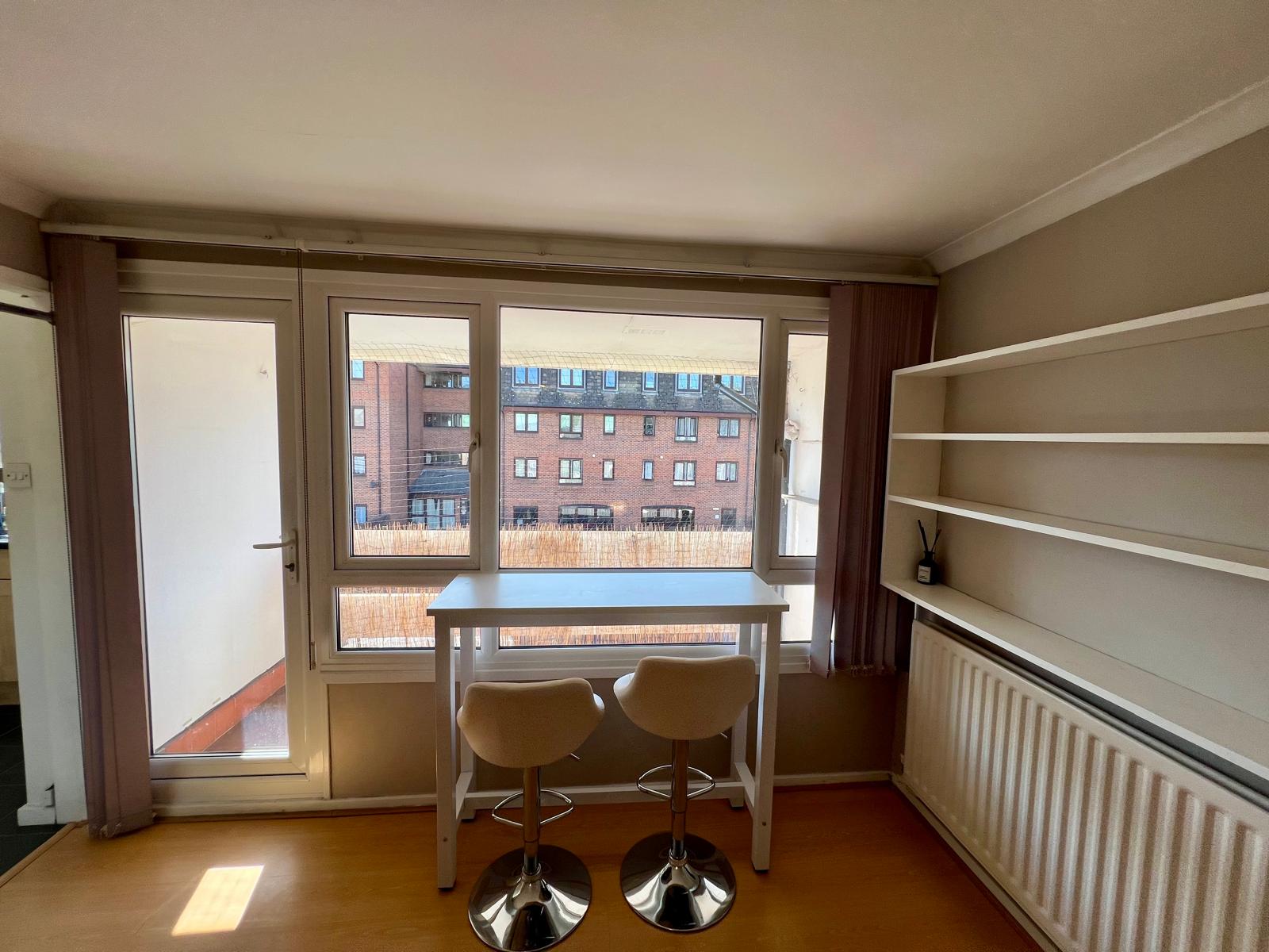 Flat Outram Road in London