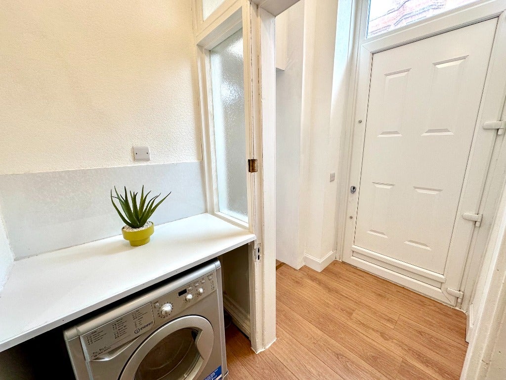 Flat Cartvale Road in Glasgow