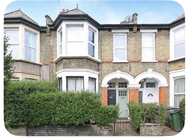 Room Brunswick Road in Greater London