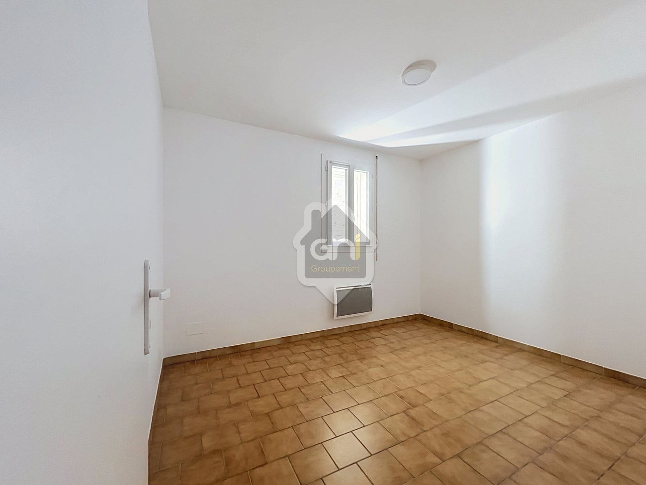 Appartement Cours Jean Jaures à Sénas