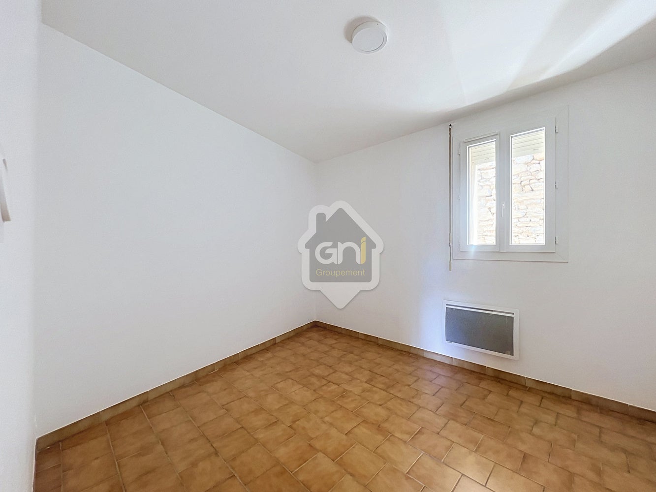 Appartement Cours Jean Jaures à Sénas