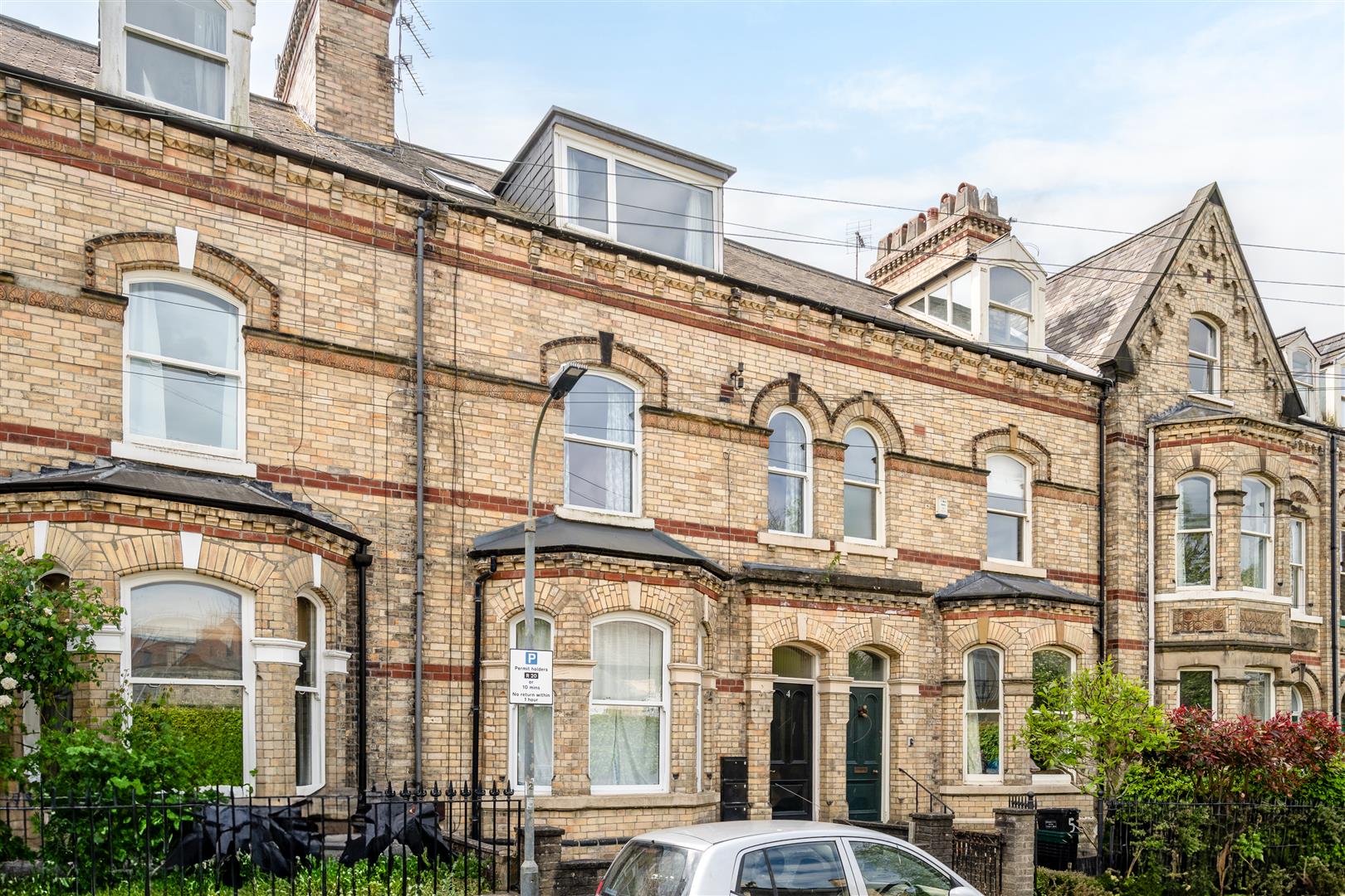 Flat Marlborough Grove in York