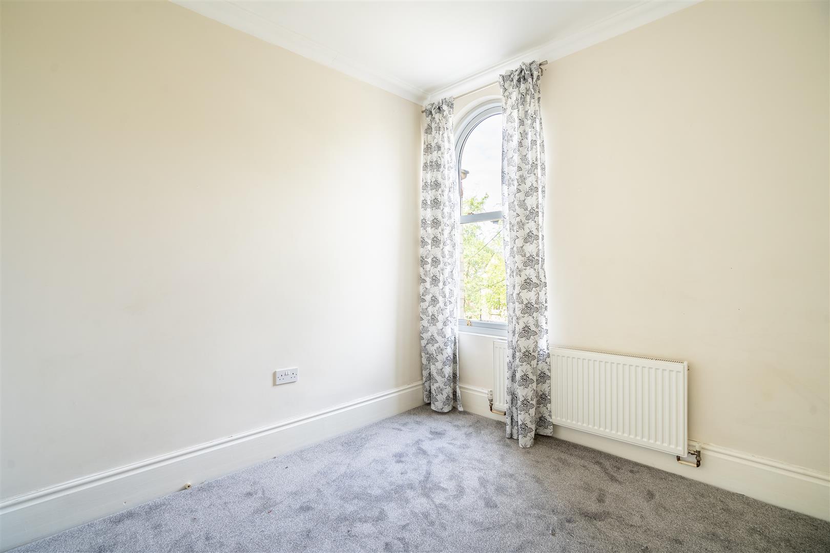 Flat Marlborough Grove in York