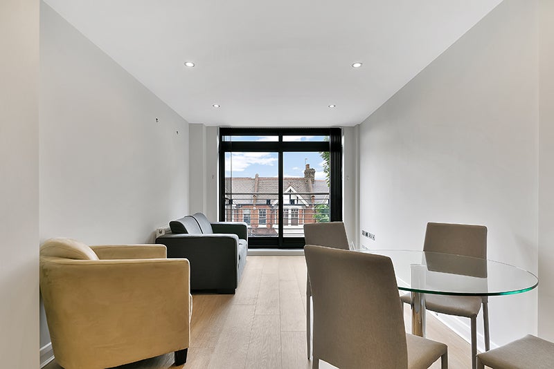 House Larden Road in Greater London