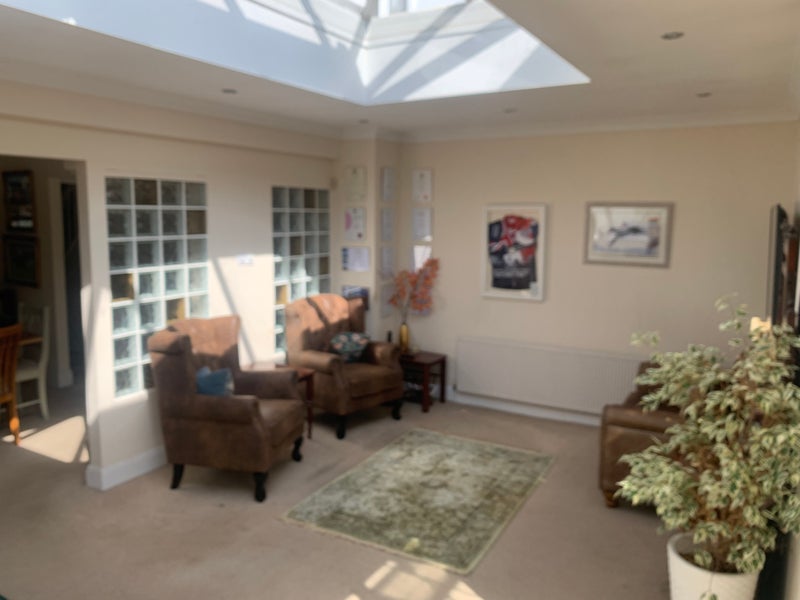 Room Green Farms Lane in Billericay