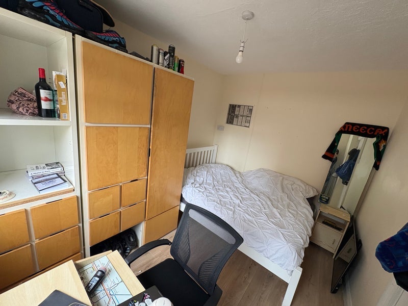 Room Ryde Vale in Greater London