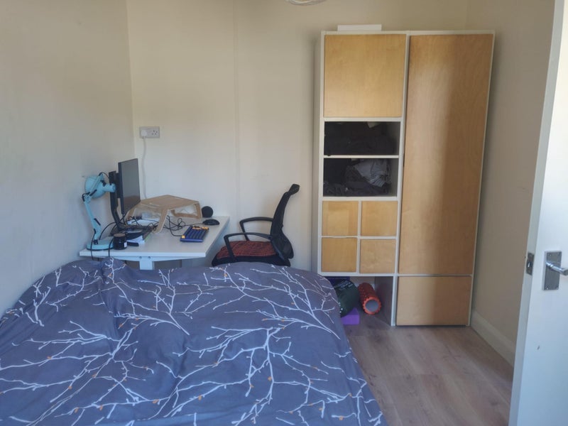 Room Ryde Vale in Greater London