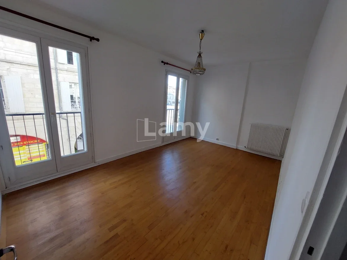 Appartement Rue Michel Montaigne à Libourne