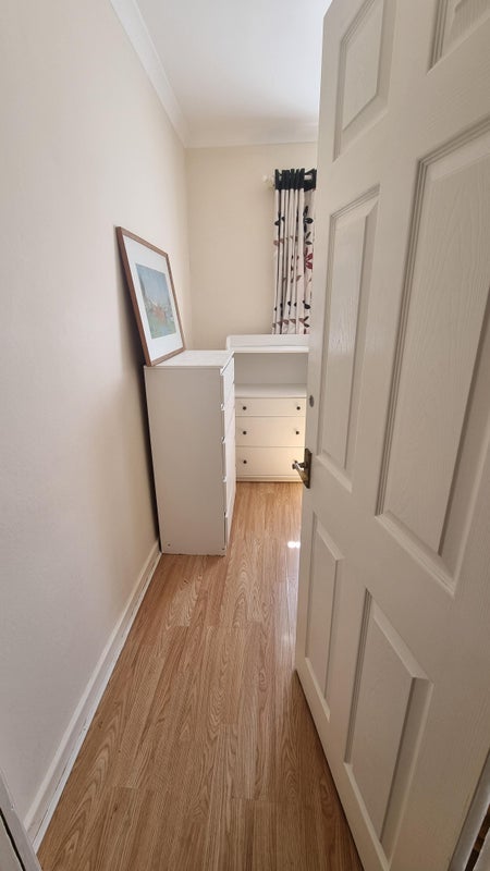 Room Guild Road in Greater London