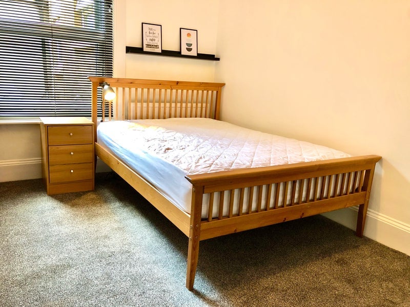 Room King Edward Road in Maidstone