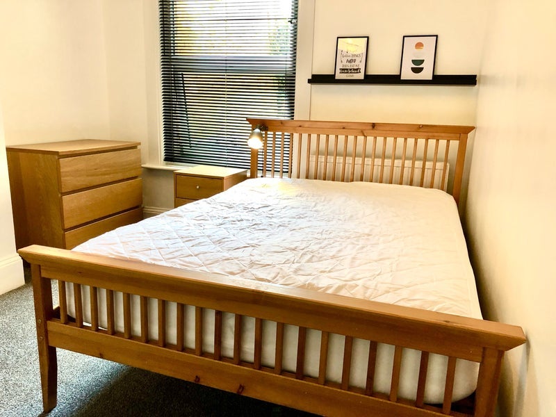 Room King Edward Road in Maidstone