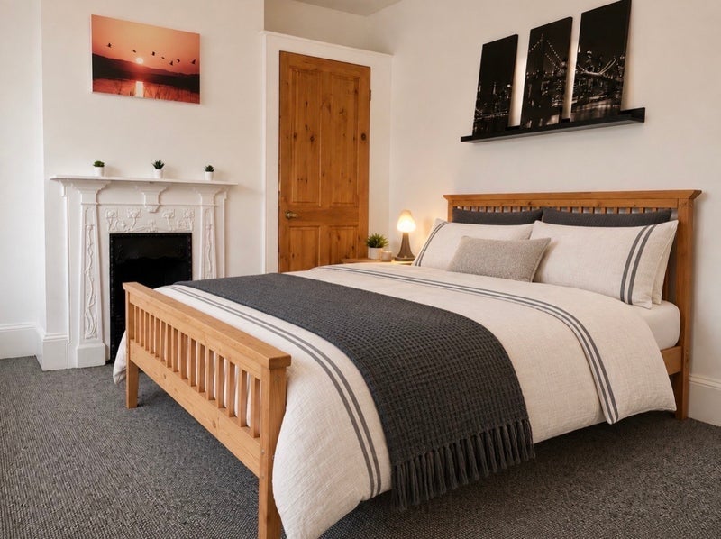 Room King Edward Road in Maidstone