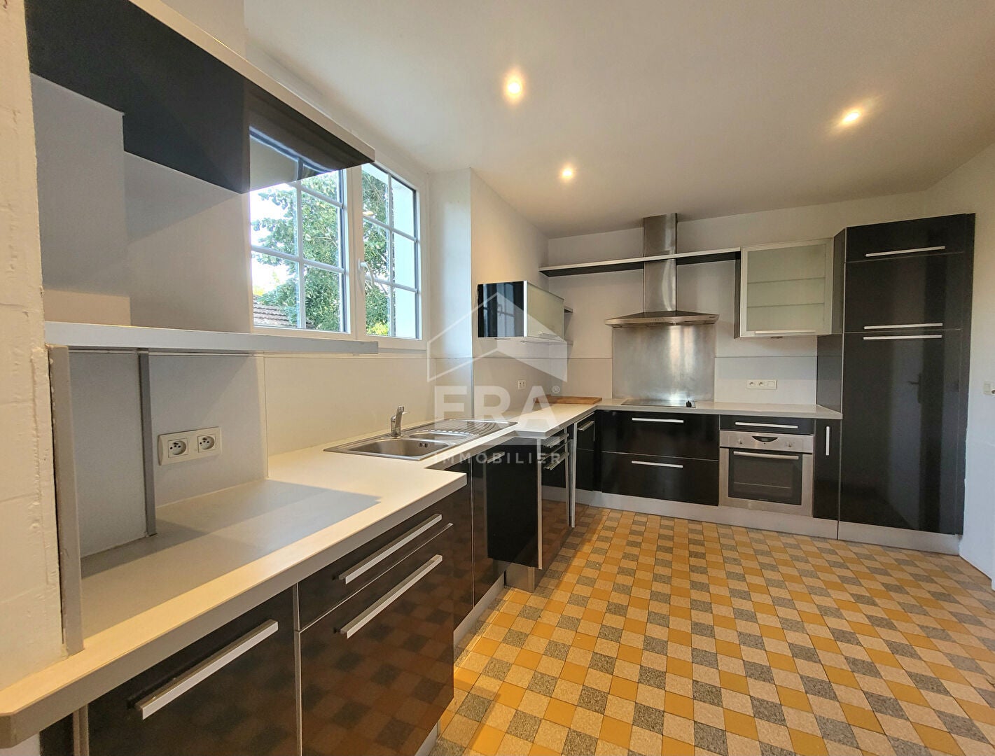Flat Boulevard de la Paix in Pau