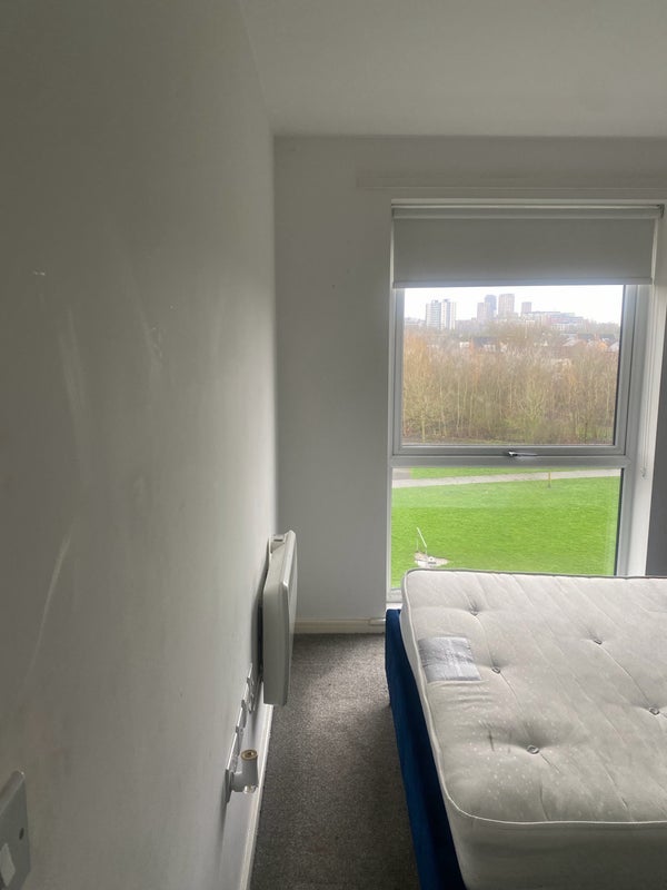 Room Hatton Gardens in Salford