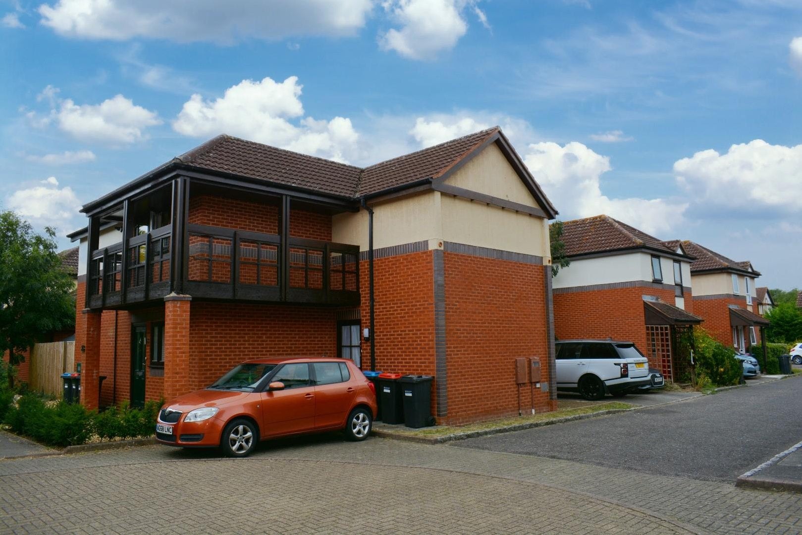 House Wallmead Gardens in Milton Keynes