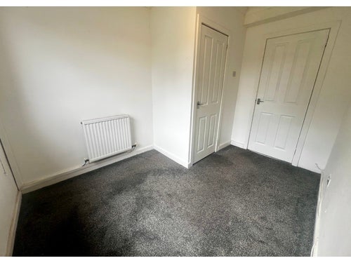 Flat Rockburn Crescent in Bellshill