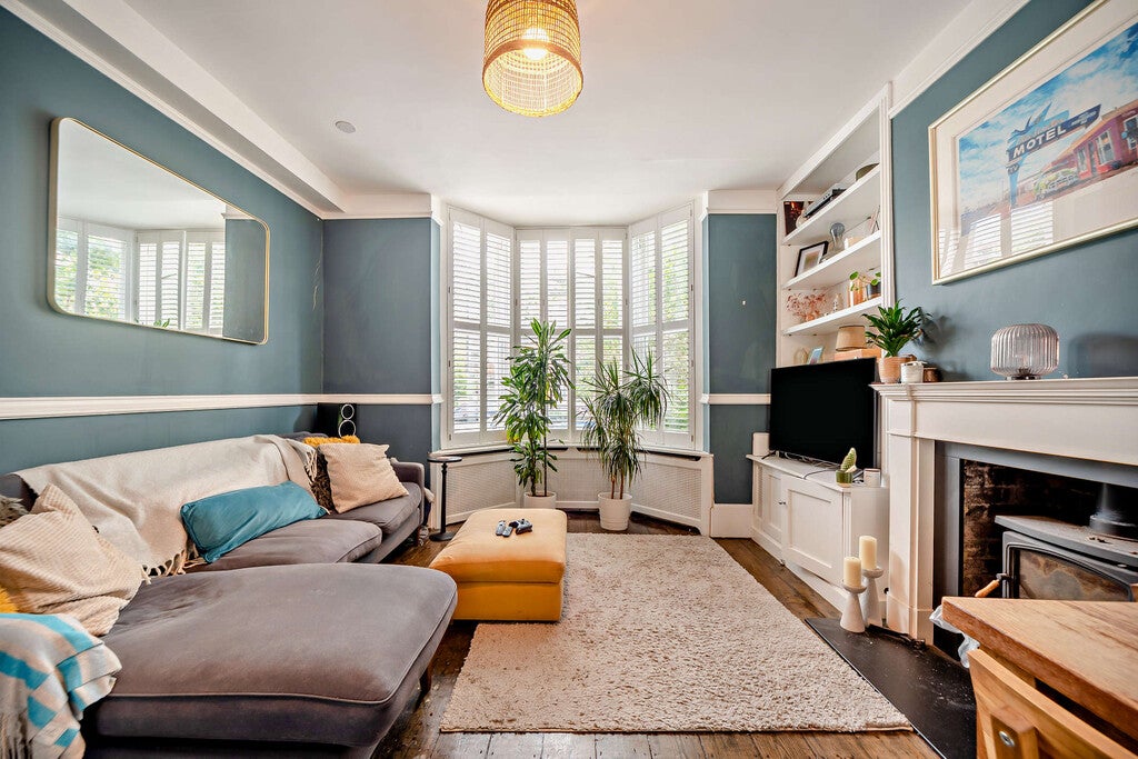 Flat Shenley Road in Greater London