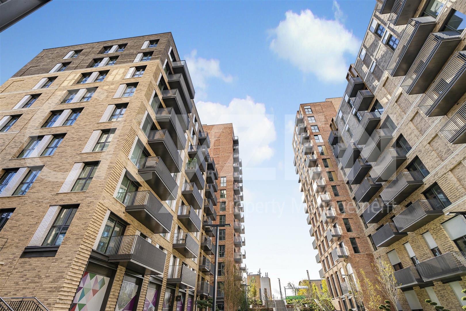 Flat Rose Walk in Houghton Regis