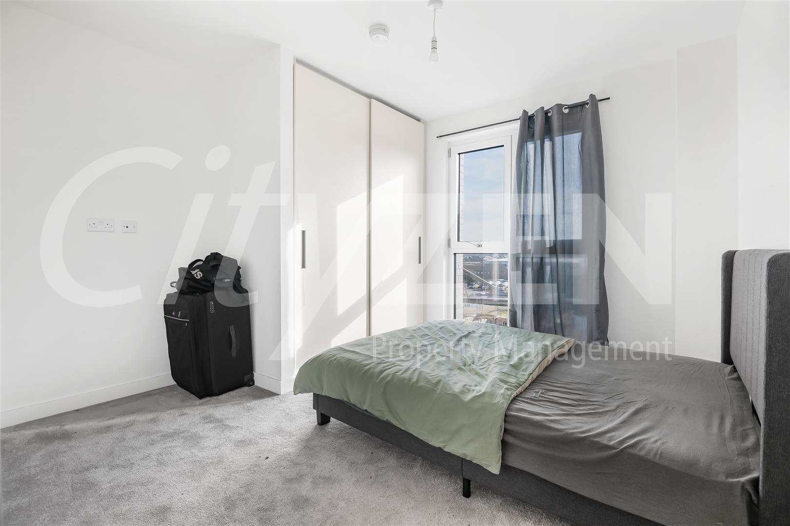 Flat Rose Walk in Houghton Regis