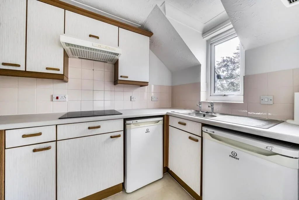 Flat Springfield Road in Tunbridge Wells