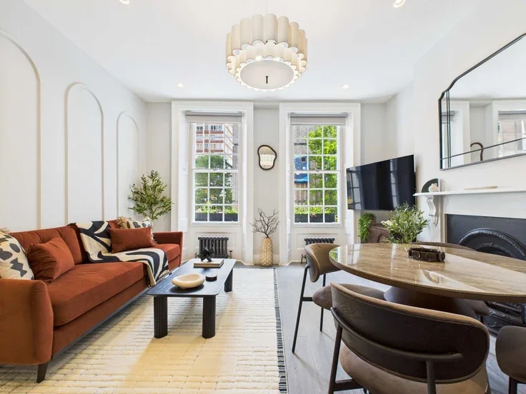 Flat Ganton Street in City of Westminster