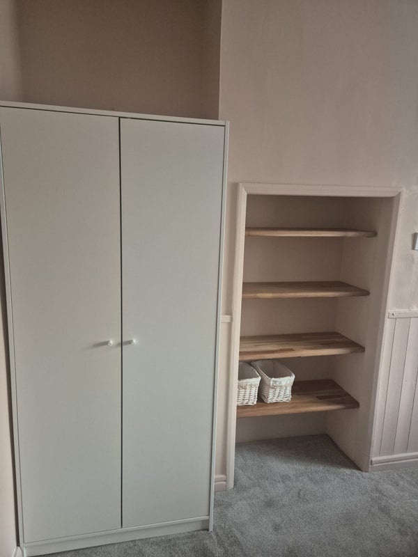 Room Oaks Road in Harborough