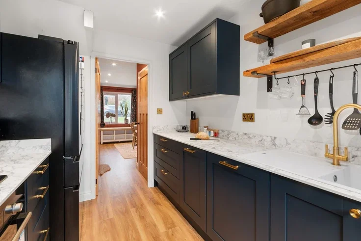 House Stapleton Close in Marlow