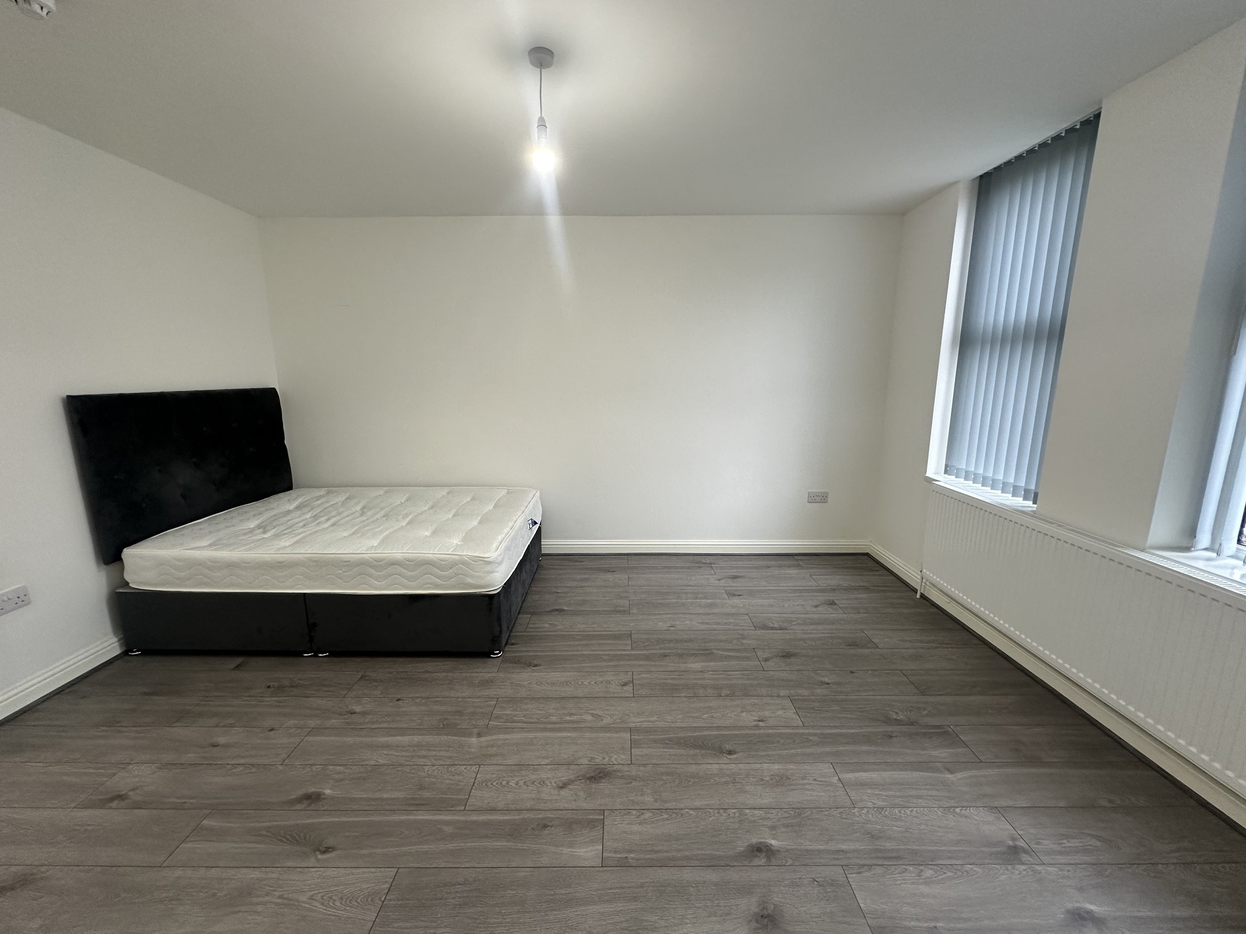 Flat Grosvenor Road in Manchester