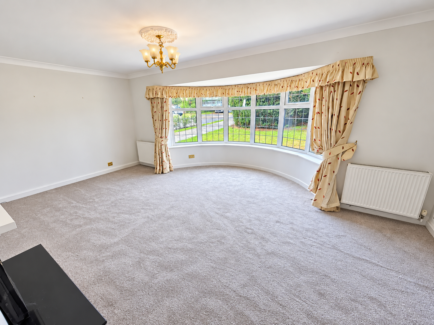 House Hall Close in Kettering