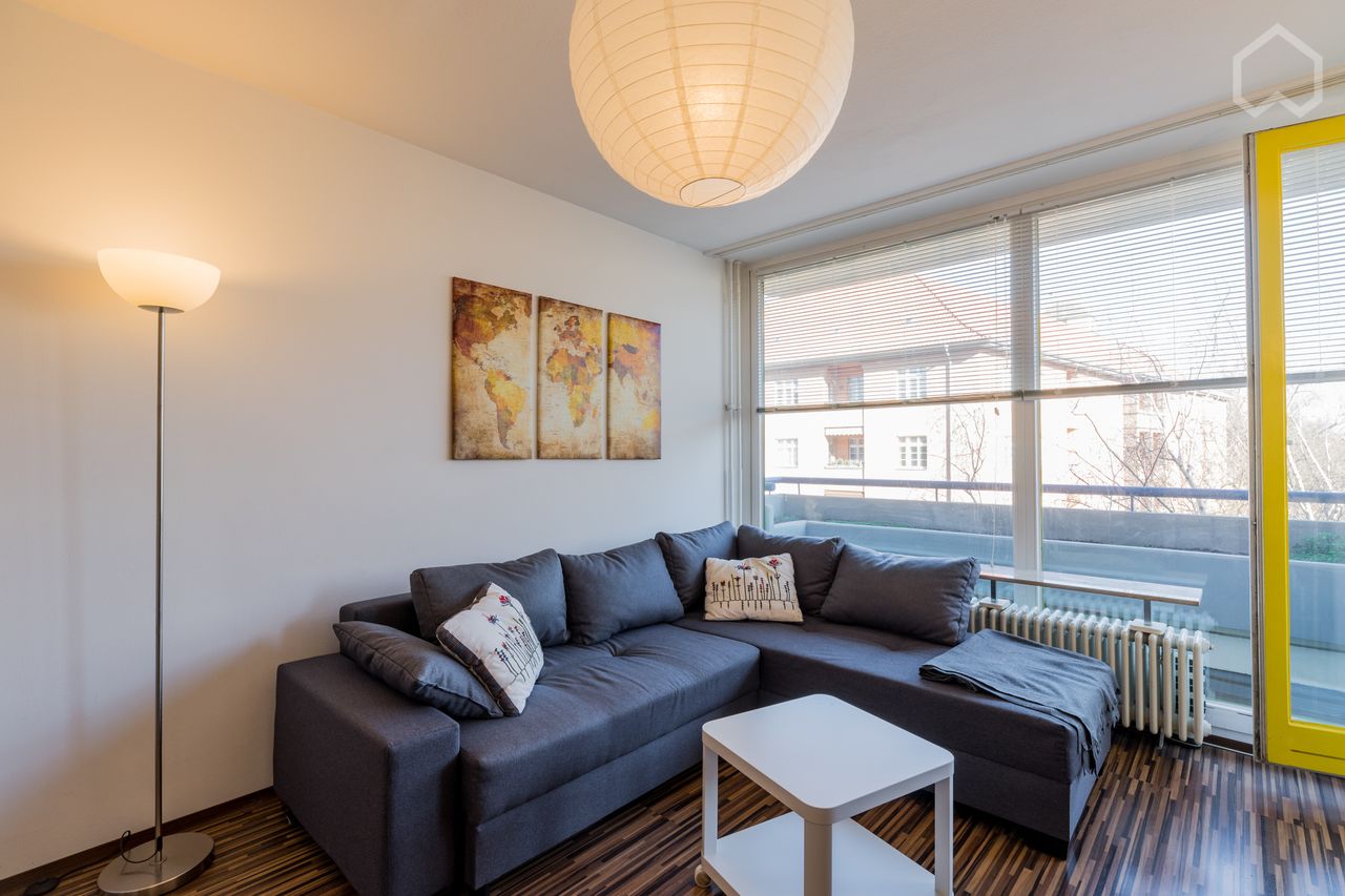 Wohnung Schlangenbader Straße in Berlin