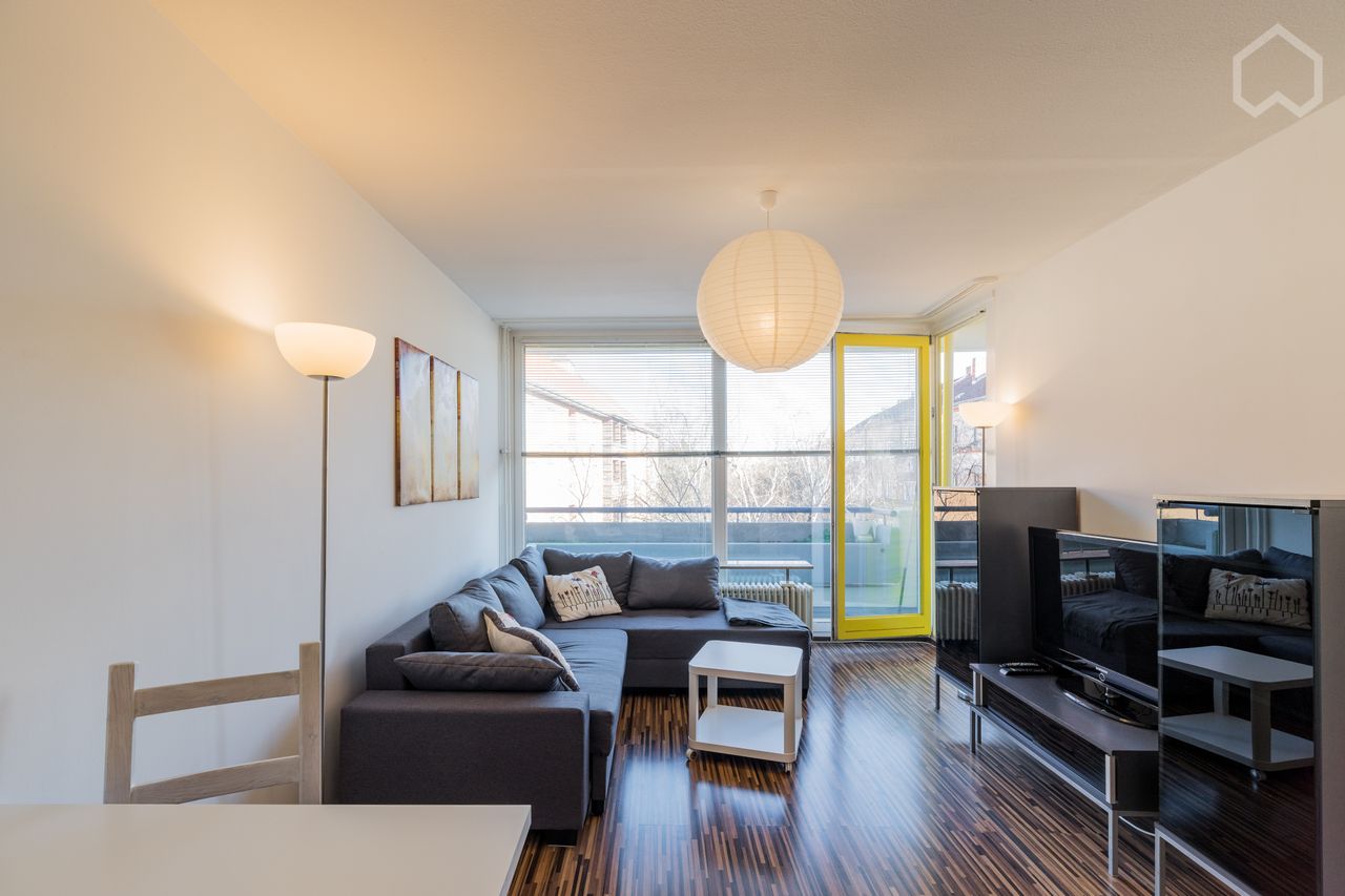 Wohnung Schlangenbader Straße in Berlin